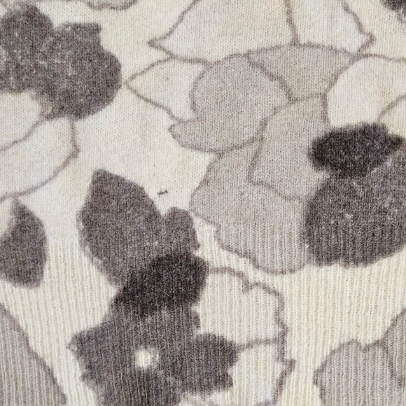 Jaymee Papell Neiman Marcus Vintage Lambswool Angora Floral Sweater Cream M - Picture 7 of 14